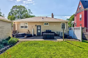 620 York St, Ottawa, IL 61350 - Photo 12