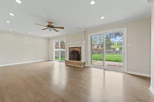 1280 N Ashland Ave, Palatine, IL 60074 - Photo 10