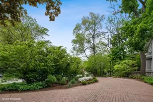 1217 Ridge Ave, Evanston, IL 60202 - Photo 2