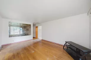 119 Rice Ave, Bellwood, IL 60104 - Photo 4