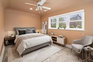 3850 W 93rd St, Evergreen Park, IL 60805 - Photo 14