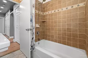 3850 W 93rd St, Evergreen Park, IL 60805 - Photo 16