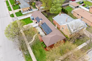 3850 W 93rd St, Evergreen Park, IL 60805 - Photo 28