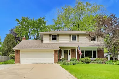 620 Harvard Lane, Libertyville, IL 60048 - Photo 2