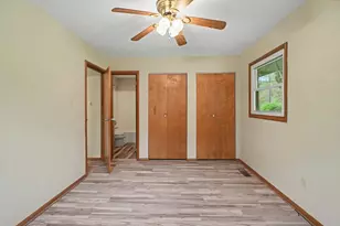 105 S Meadowhill Ln, Mahomet, IL 61853 - Photo 18