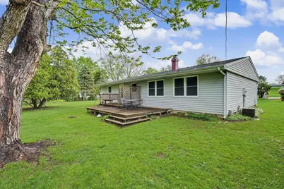 105 S Meadowhill Lane, Mahomet, IL 61853 - Photo 22