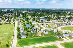 1218 Coolidge Ct, Sycamore, IL 60178 - Photo 32