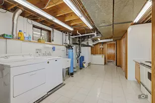 39W093 Silver Glen Rd, Saint Charles, IL 60175 - Photo 36