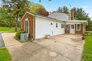 39W093 Silver Glen Rd, Saint Charles, IL 60175 - Photo 40