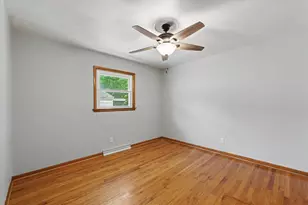 2409 W John St, Champaign, IL 61821 - Photo 20