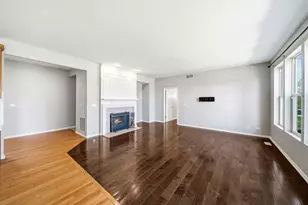 18950 W Glenhurst Dr, Lake Villa, IL 60046 - Photo 6