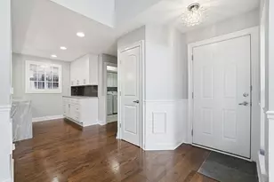 612 Citadel Dr, Westmont, IL 60559 - Photo 12