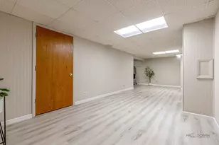 505 Fairlawn Ave, Libertyville, IL 60048 - Photo 22