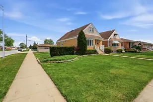 7801 Natchez Ave, Burbank, IL 60459 - Photo 2