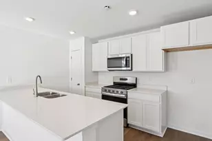 1006 58th Rd, Racine, WI 53182 - Photo 6