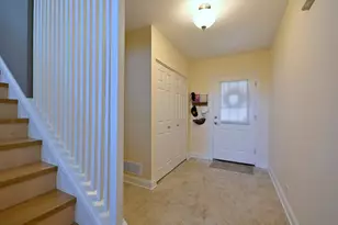 967 Oak Ridge Blvd, Elgin, IL 60120 - Photo 4