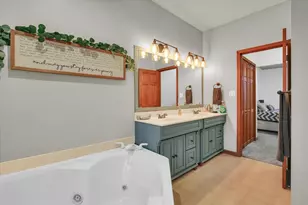 701 Kimela Dr, Mahomet, IL 61853 - Photo 44