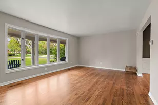 2209 Collett Ln, Flossmoor, IL 60422 - Photo 8