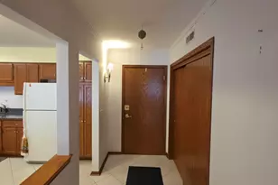 5360 N Lowell Ave, Chicago, IL 60630 - Photo 6