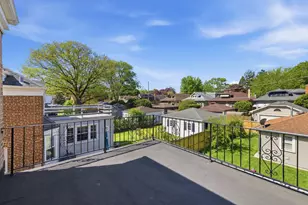 5430 N Lamon Ave, Chicago, IL 60630 - Photo 18