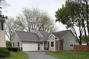 1733 Portsmith Ct, Bartlett, IL 60103 - Photo 2