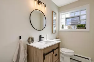 2031 N 74th Ave, Elmwood Park, IL 60707 - Photo 8