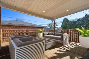 2031 N 74th Ave, Elmwood Park, IL 60707 - Photo 14