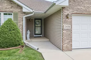 2436 Kristi Ln, Rockford, IL 61102 - Photo 4
