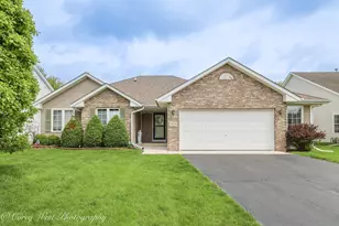2436 Kristi Ln, Rockford, IL 61102 - Photo 2