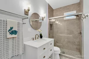 211 N Wright St, Naperville, IL 60540 - Photo 24
