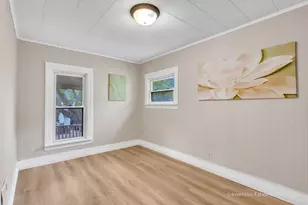 211 N Wright St, Naperville, IL 60540 - Photo 22