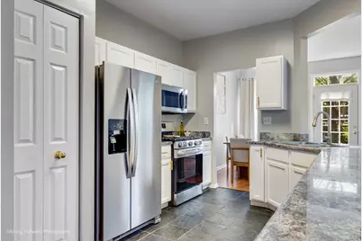 139 E Lake Ridge Drive, Glendale Heights, IL 60139 - Photo 6