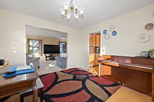 669 E Carpenter Dr, Palatine, IL 60074 - Photo 14
