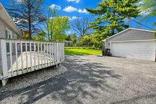 3204 Hunter Path St, McHenry, IL 60050 - Photo 14