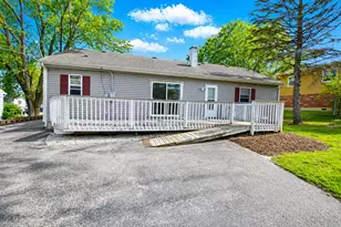 3204 Hunter Path St, McHenry, IL 60050 - Photo 2