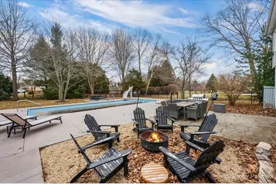 39W901 Carl Sandburg Road, Saint Charles, IL 60175 - Photo 48