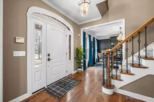 39W901 Carl Sandburg Rd, Saint Charles, IL 60175 - Photo 6