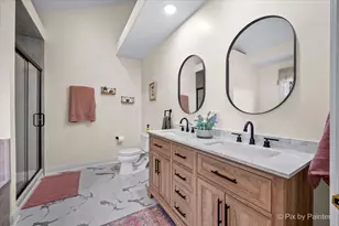39W901 Carl Sandburg Rd, Saint Charles, IL 60175 - Photo 26