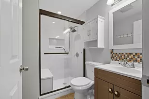 2312 Hyde Ct, Schaumburg, IL 60194 - Photo 18