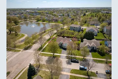 1502 Hartsburg Lane, North Aurora, IL 60542 - Photo 36