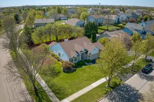 1502 Hartsburg Ln, North Aurora, IL 60542 - Photo 44