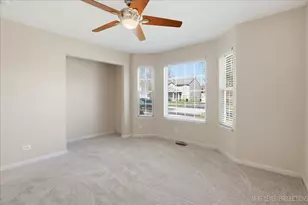1502 Hartsburg Ln, North Aurora, IL 60542 - Photo 10