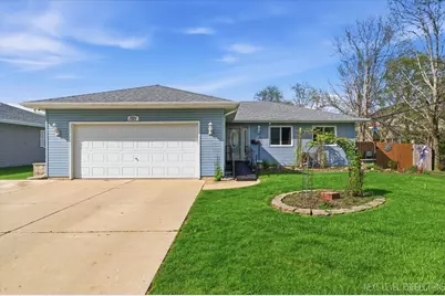 1721 W Galena Boulevard, Aurora, IL 60506 - Photo 2