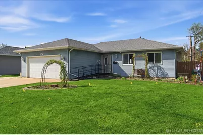 1721 W Galena Boulevard, Aurora, IL 60506 - Photo 1