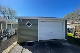 315 Sauganash St, Park Forest, IL 60466 - Photo 20