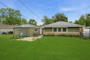 315 Sauganash St, Park Forest, IL 60466 - Photo 22