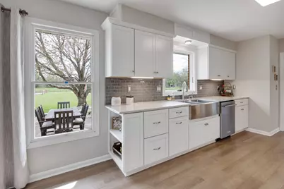 12282 N Grove Road, Sycamore, IL 60178 - Photo 14