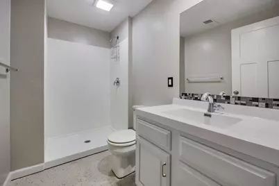 12282 N Grove Road, Sycamore, IL 60178 - Photo 28