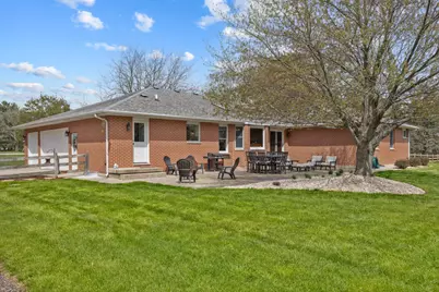12282 N Grove Road, Sycamore, IL 60178 - Photo 32