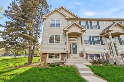 18615 W Sterling Court W #18615, Grayslake, IL 60030 - Photo 1